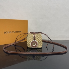 Louis Vuitton Bucket Bags